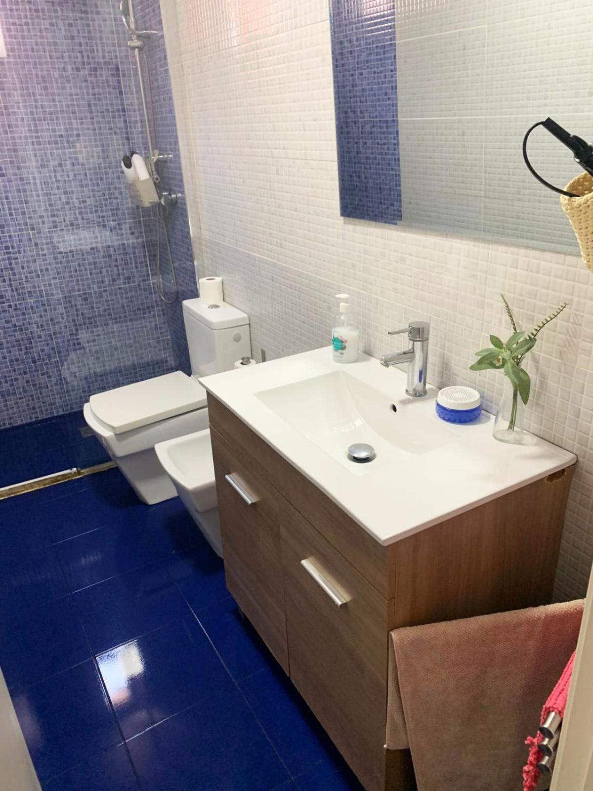 Peres I Valero Habitaciones En Piso Compartido Valencia Ngoại thất bức ảnh